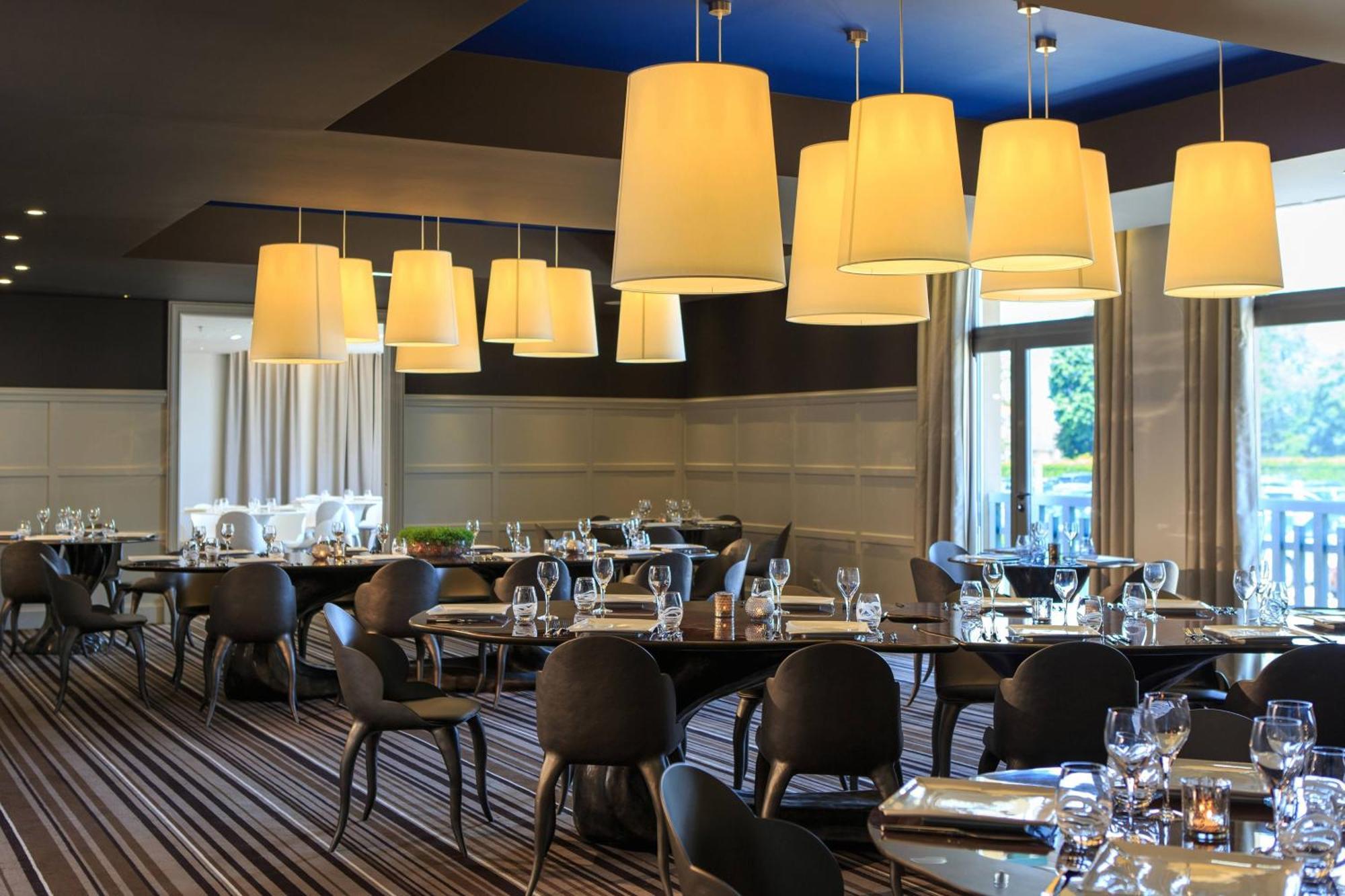 Renaissance Paris Hippodrome De St. Cloud Hotel Rueil-Malmaison Eksteriør bilde