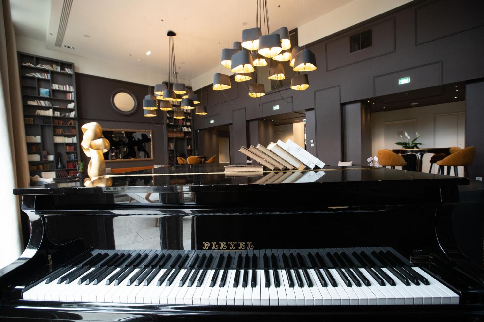 Renaissance Paris Hippodrome De St. Cloud Hotel Rueil-Malmaison Eksteriør bilde