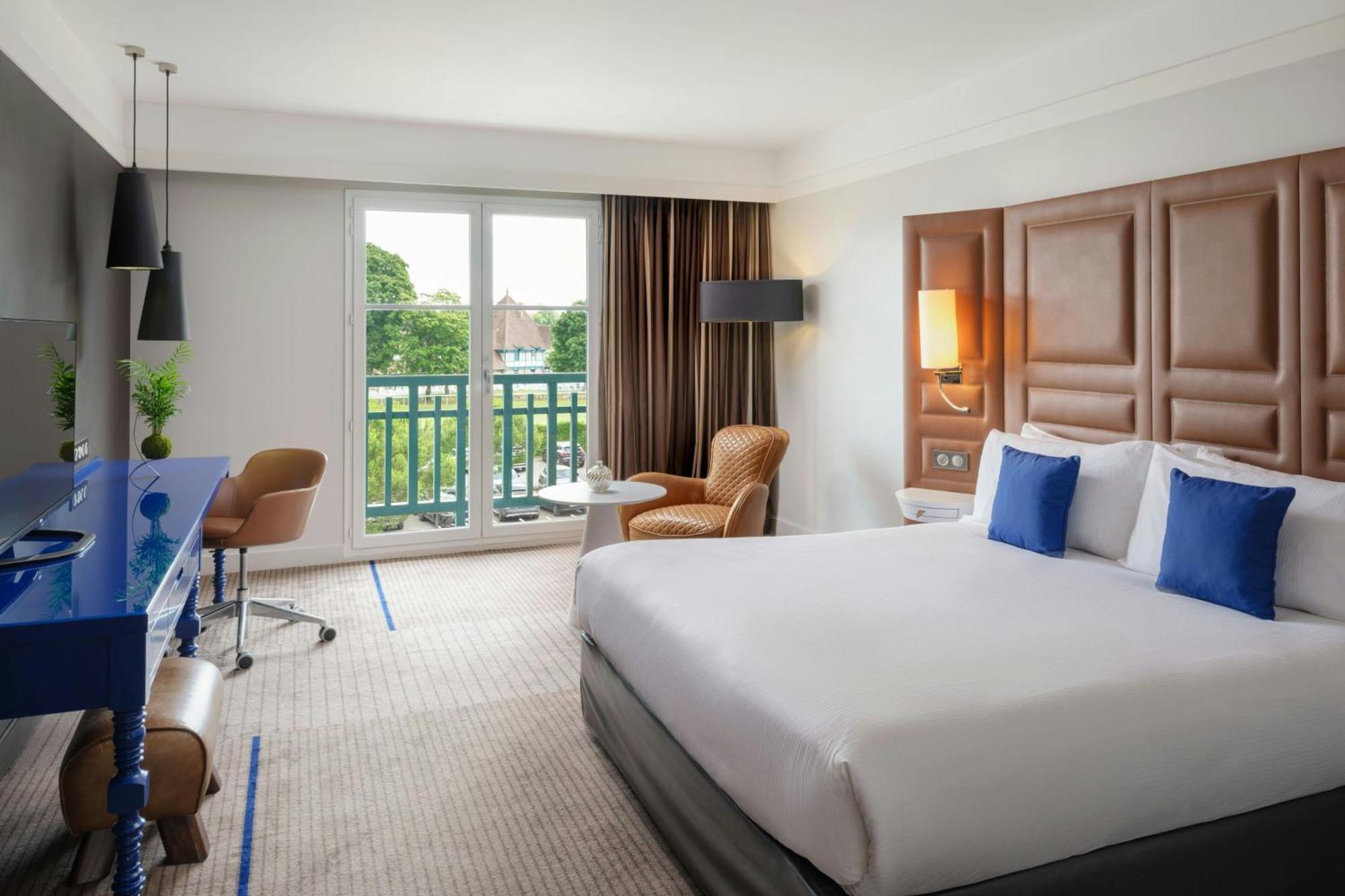 Renaissance Paris Hippodrome De St. Cloud Hotel Rueil-Malmaison Eksteriør bilde