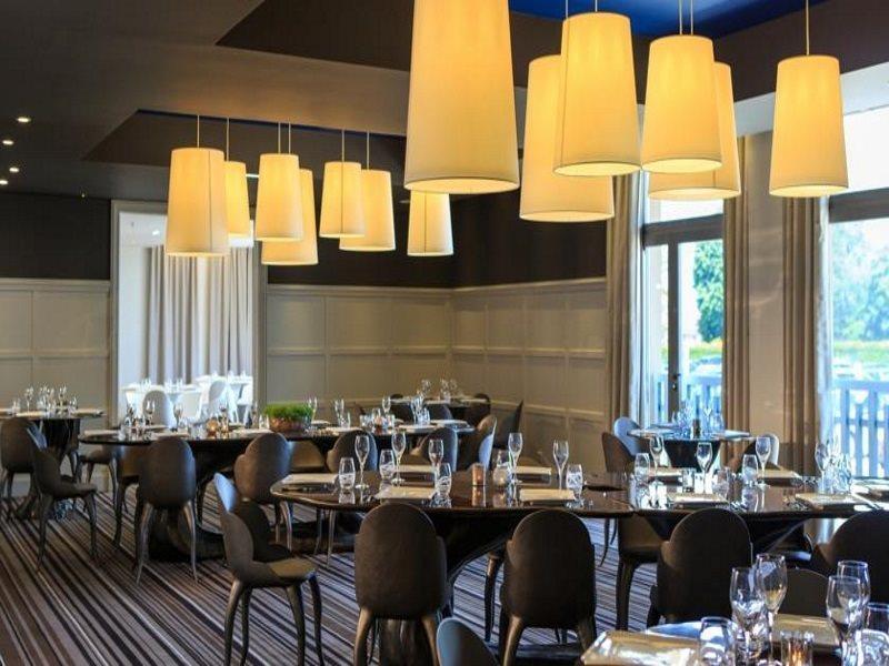 Renaissance Paris Hippodrome De St. Cloud Hotel Rueil-Malmaison Eksteriør bilde