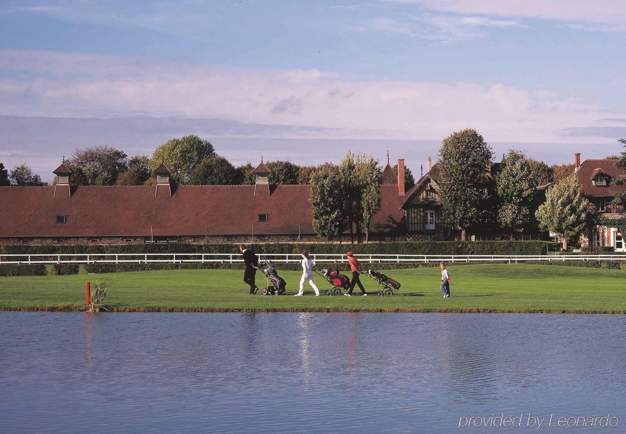 Renaissance Paris Hippodrome De St. Cloud Hotel Rueil-Malmaison Eksteriør bilde