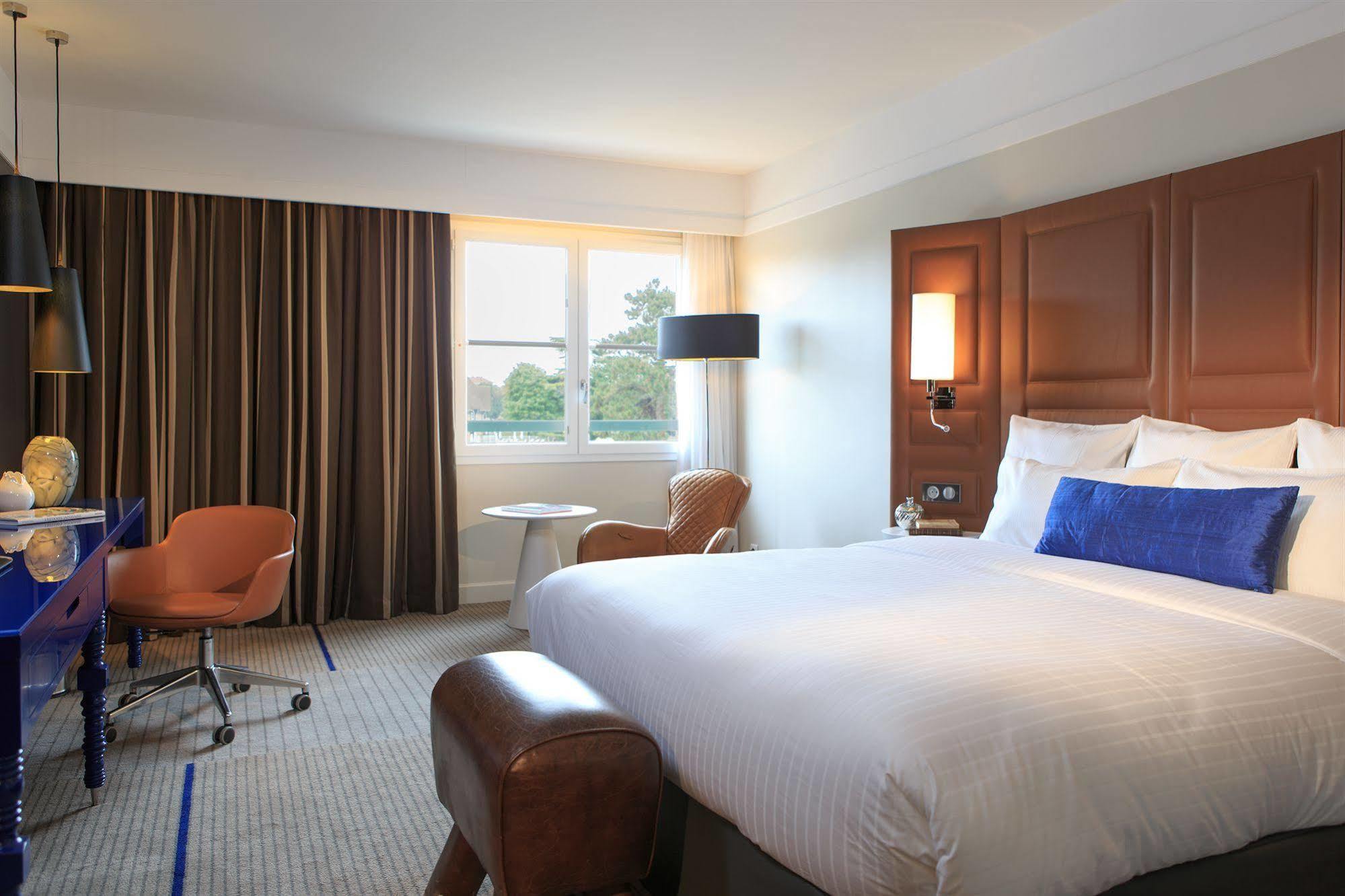 Renaissance Paris Hippodrome De St. Cloud Hotel Rueil-Malmaison Eksteriør bilde